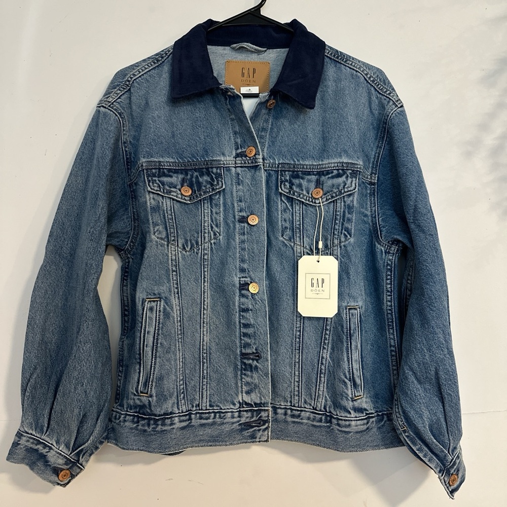 NWT: GAP X DOEN OVERSIZED ICON DENIM JACKET IN WASHED MEDIUM BLUE (XXS)